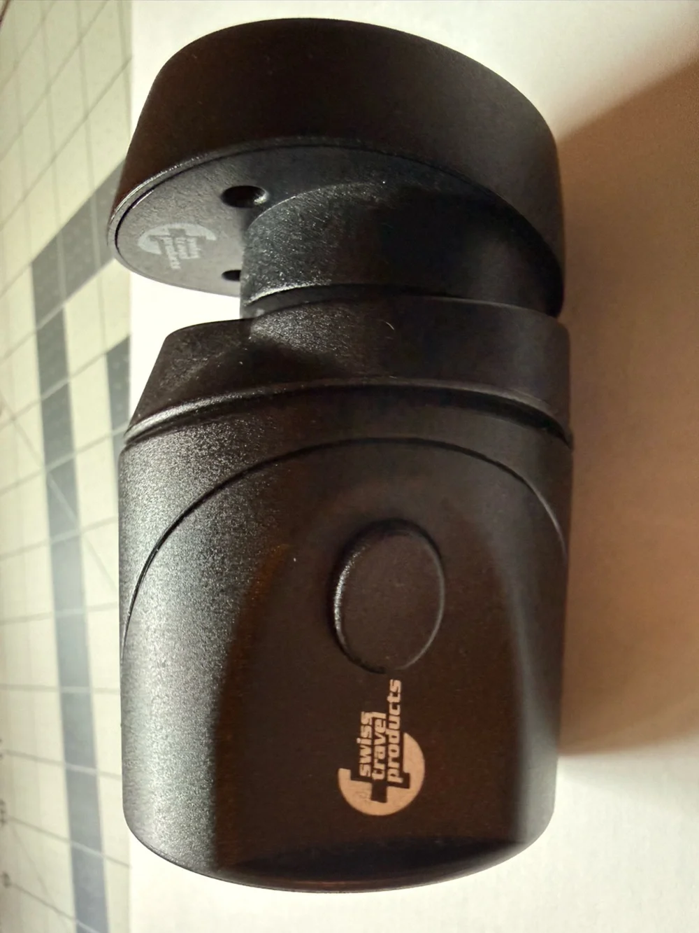 Swiss Travel Universal Adapter Black Travel Set model STU-01